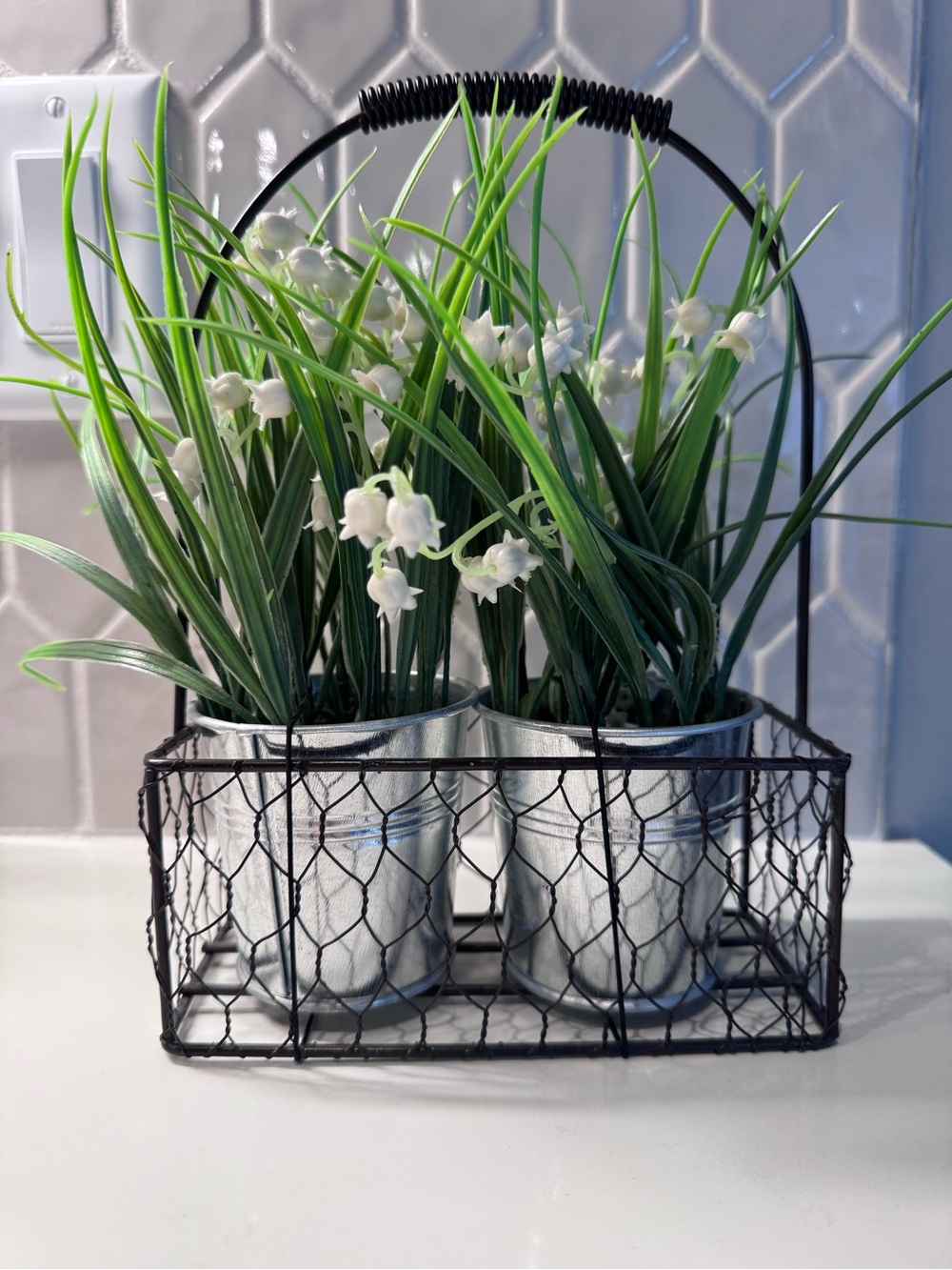 Decorative White Lily-of-the-Valley Artificial Plant Set with Metal Buckets
